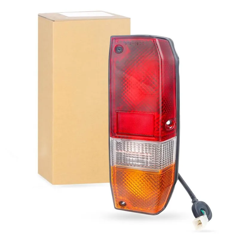 Faro Posteriore Toyota Land Cruiser Serie 70 – Destro Subito Disponibile