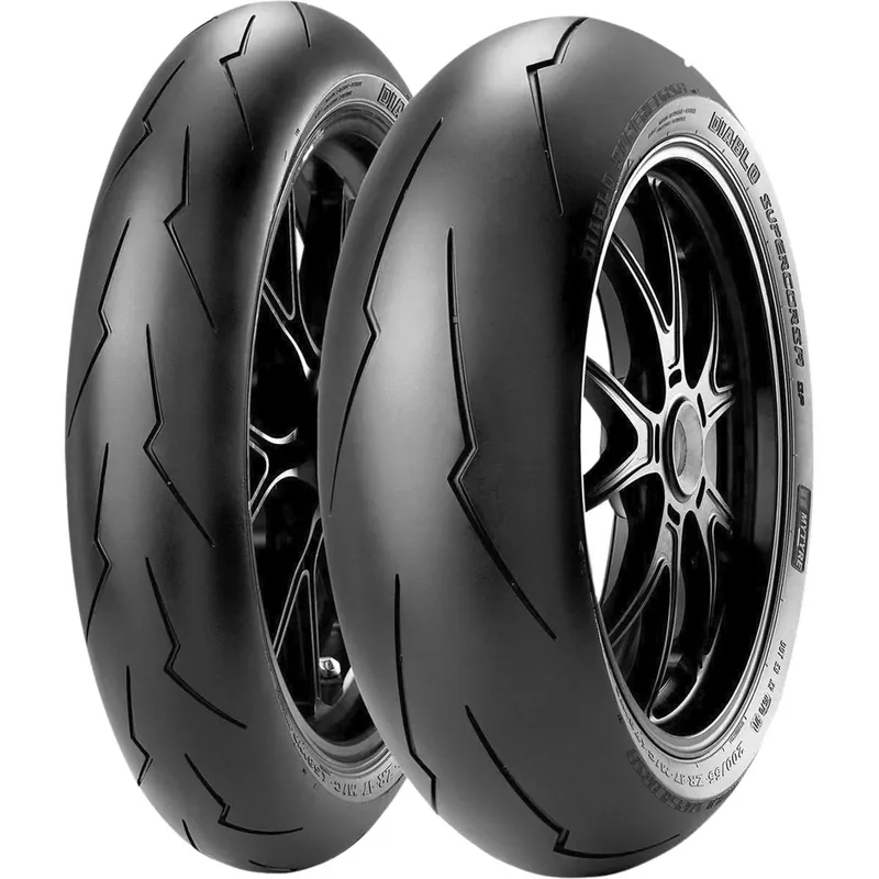 A Buon Prezzo PIRELLI DIABLO SUPERCORSA V3 SC1 REAR 200/60 R17 80W TL
